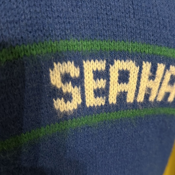 RARE VINTAGE Authentic NFL Seahawks Pro Line Wool Blend Sweater - Picture 5 of 11